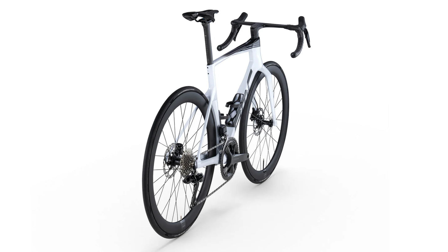 BMC - Teammachine R 01 FIVE Cool White / Black 2026
