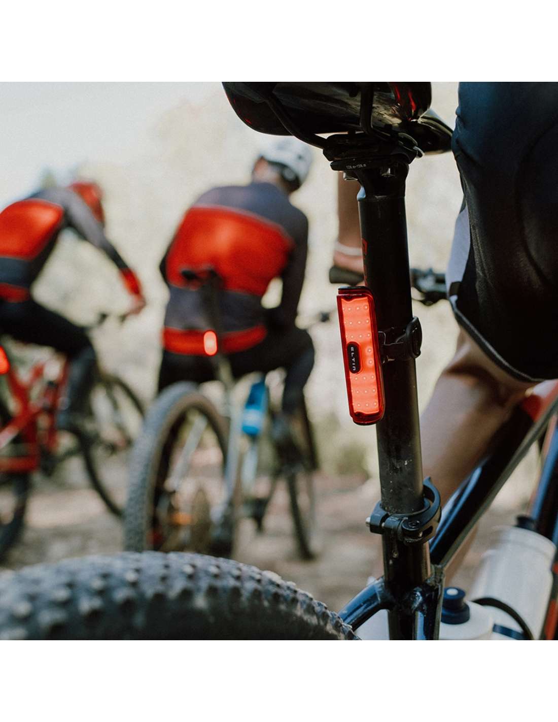 ELTIN - Luz trasera bicicleta 50 Lúmenes