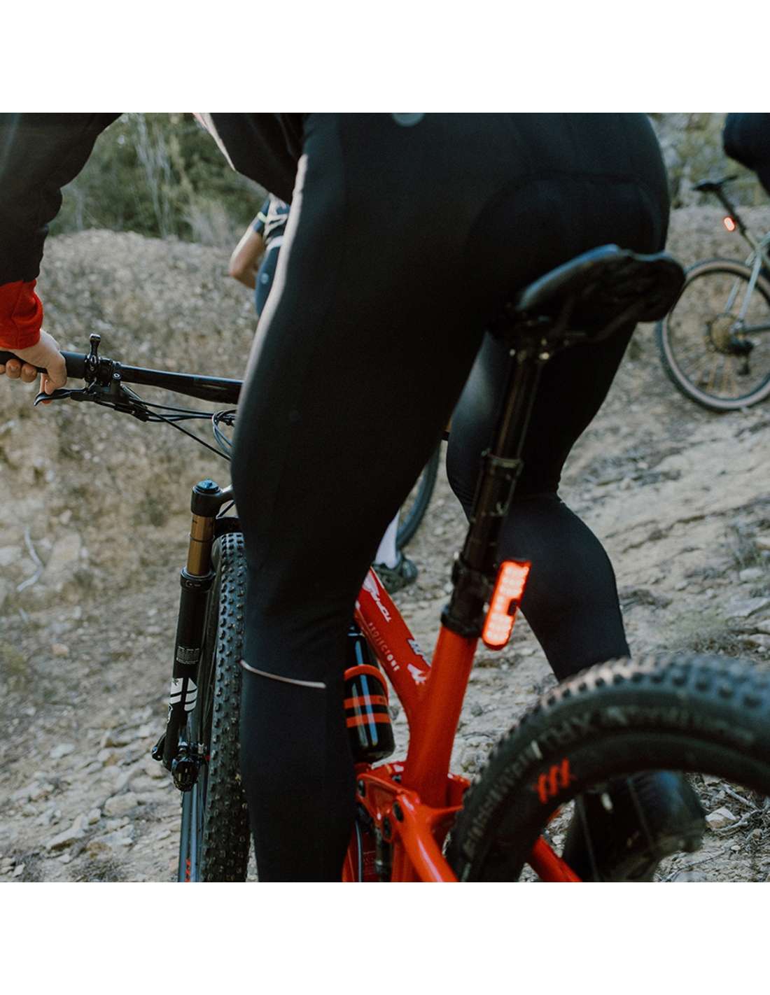 ELTIN - Luz trasera bicicleta 50 Lúmenes