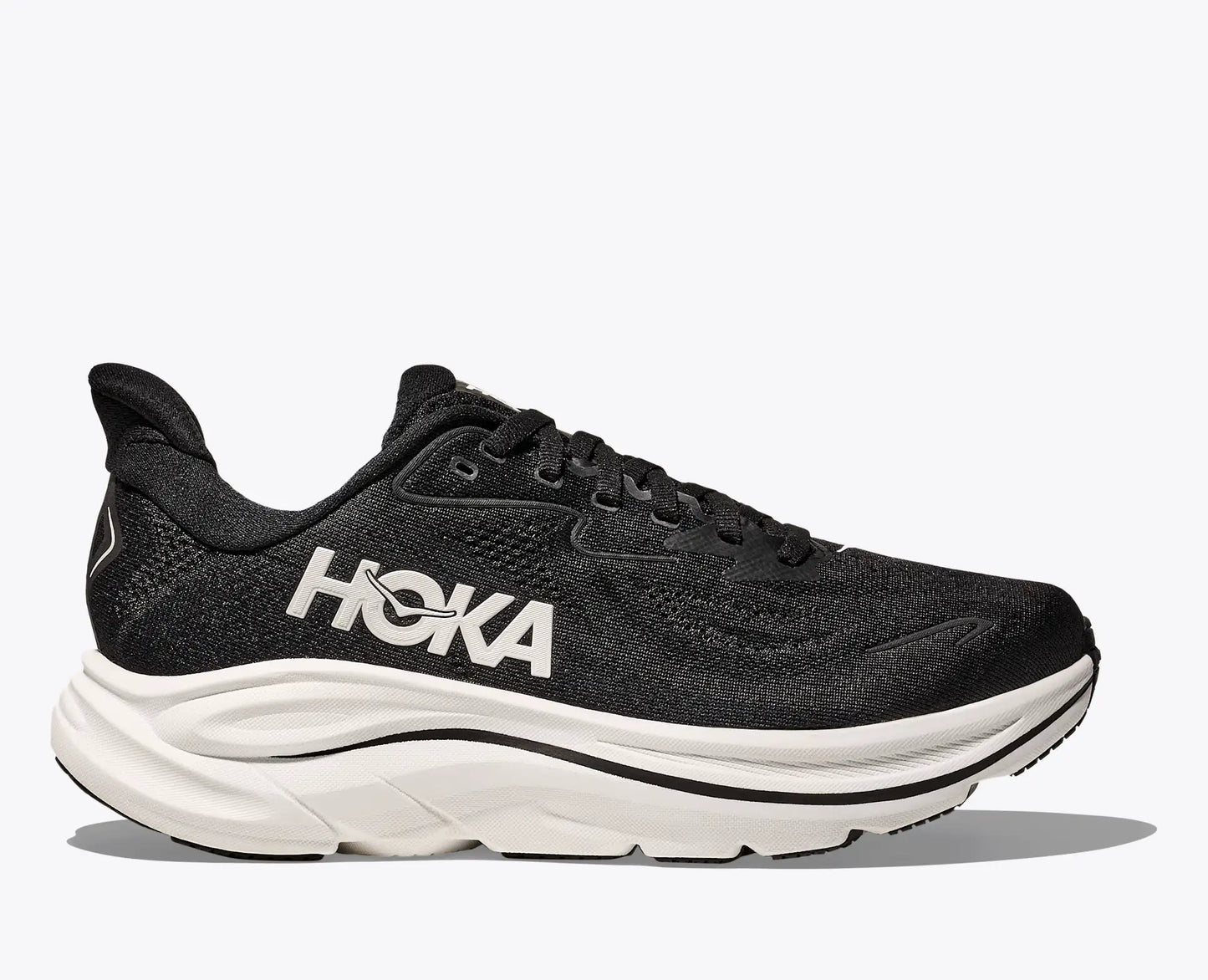 HOKA - Clifton 10 Black / White