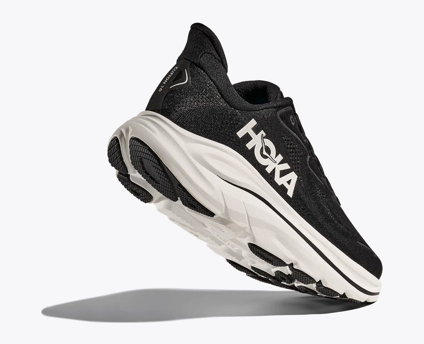 HOKA - Clifton 10 Black / White