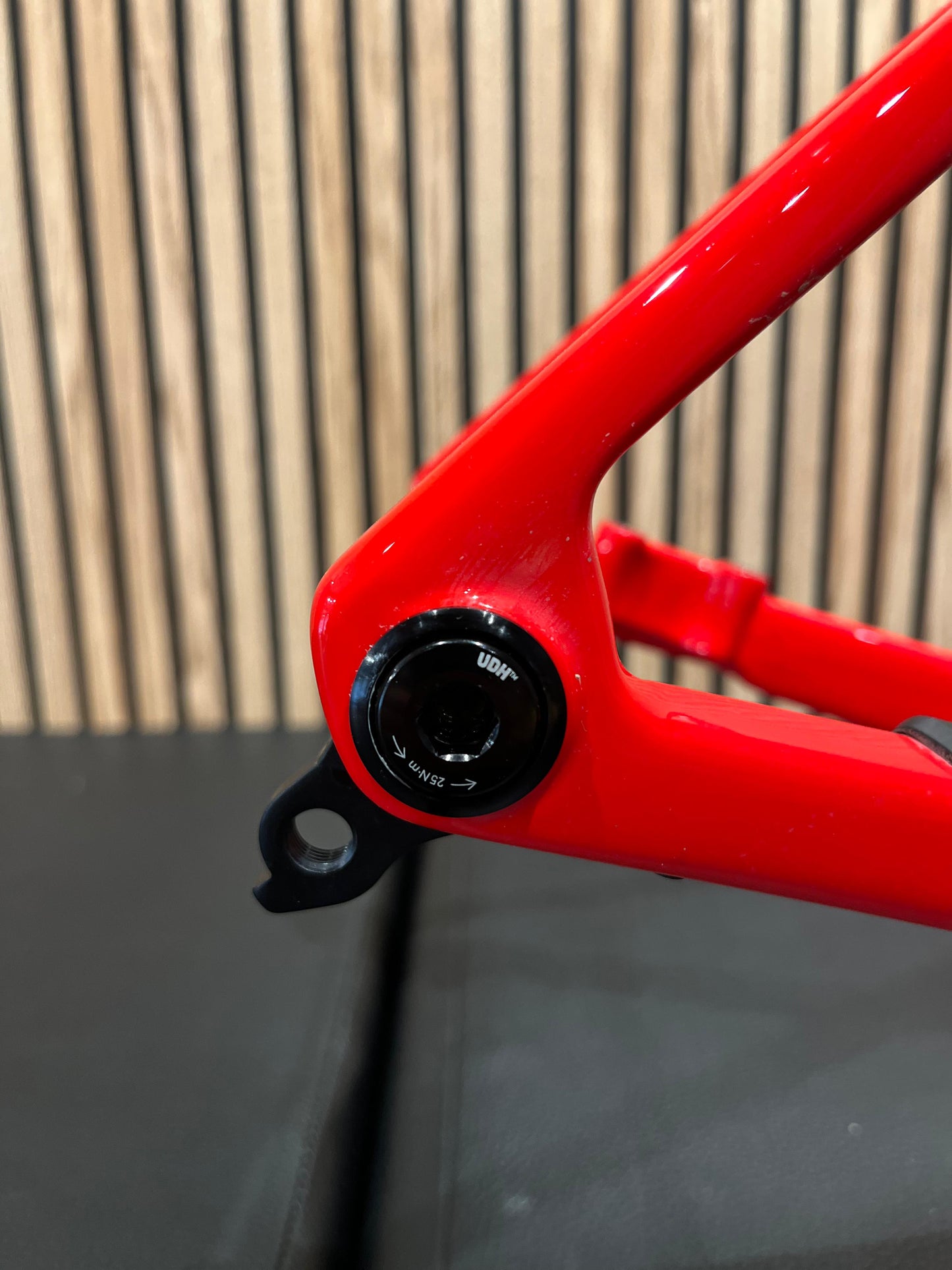 BMC - KAIUS 01 CUADRO