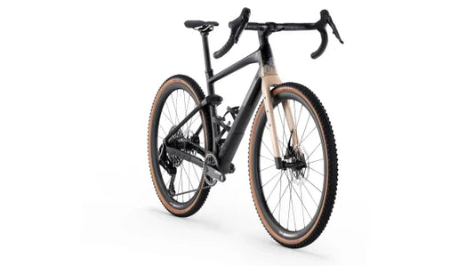BMC - URS 01 ONE Carbon Black / Marrone