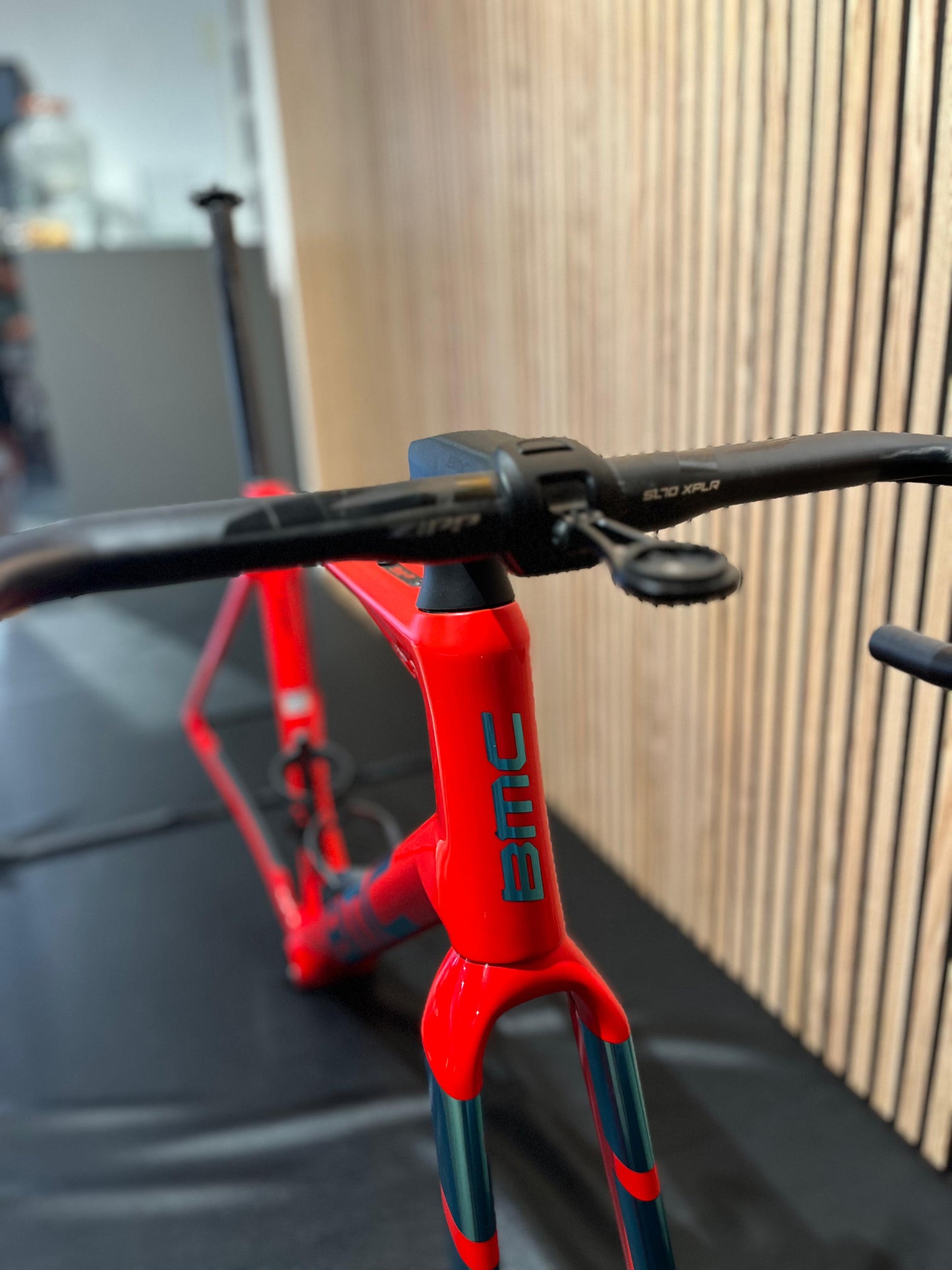 BMC - KAIUS 01 CUADRO