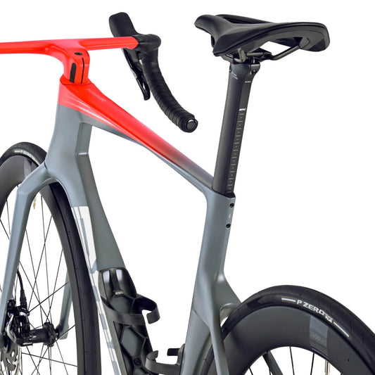 BMC - Teammachine R 01 THREE IRON GREY / NEON RED